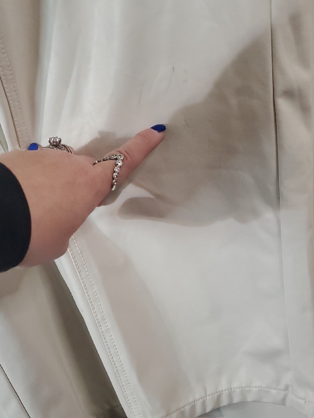 American Eagle Stretch High Waisted Vegan Leather Straight Cargo Pants Size 18 - Picture 8 of 16
